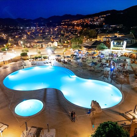Hotel Baia Del Porto Budoni Esterno foto