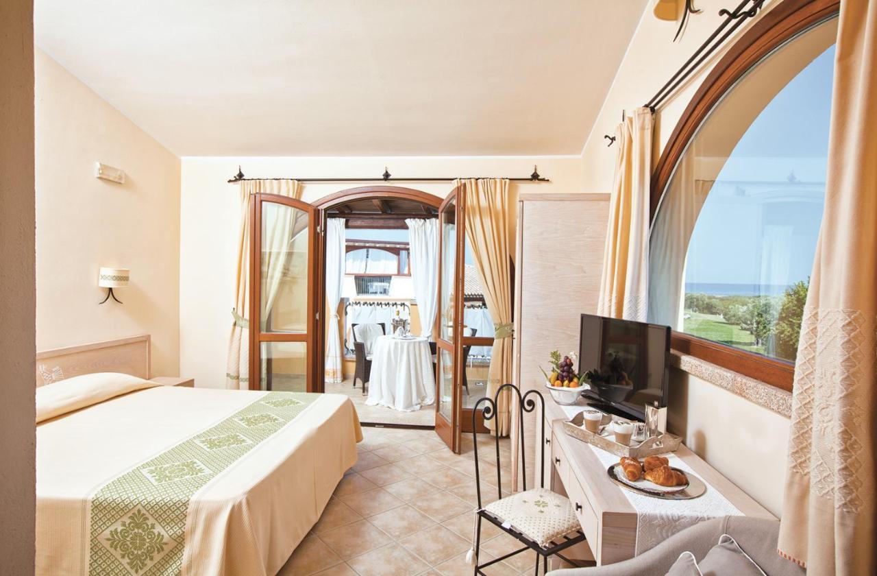 Hotel Baia Del Porto Budoni Esterno foto