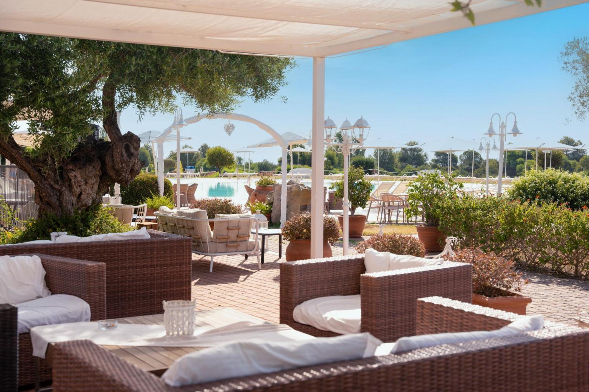 Hotel Baia Del Porto Budoni Esterno foto