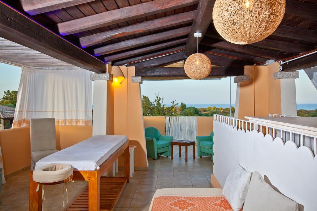 Hotel Baia Del Porto Budoni Esterno foto