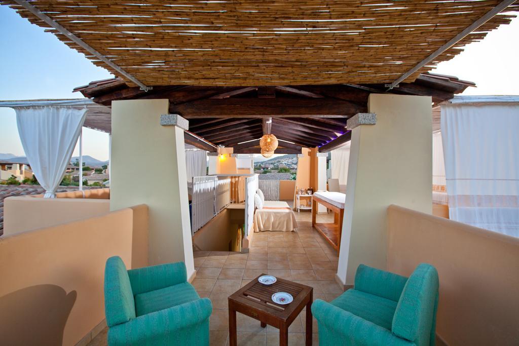 Hotel Baia Del Porto Budoni Esterno foto